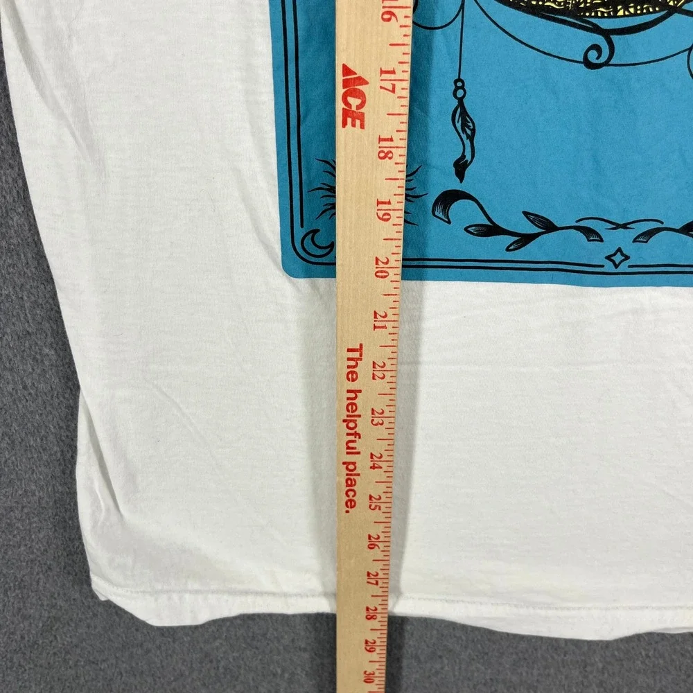 MTV Music Television Moon Face Graphic‎ T Shirt Large White Short Sleeve